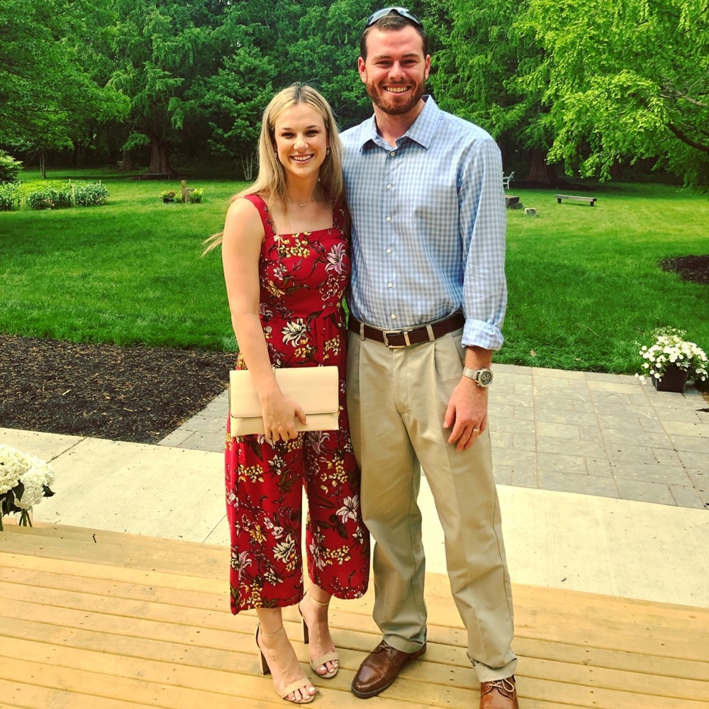 Floral jumpsuit, only worn once. Perfect for all of your spring events!